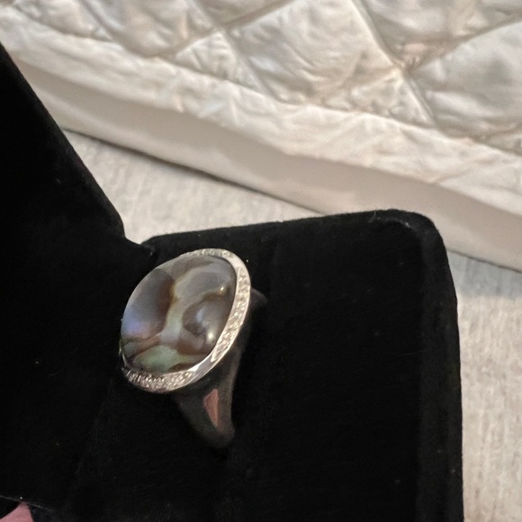 Ippolita stamped sterling/abalone and diamond ring - Picture 10 of 16